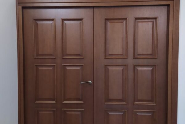 Міжкімнатні двері,вхідні двері,приховані двері,двері ужгород